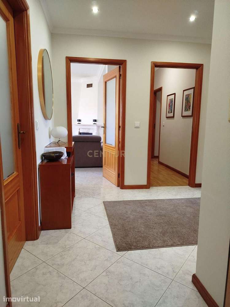 Apartamento 3 quartos em Forjães – Excelente Localização junto ao Camp - Grande imagem: 2/22