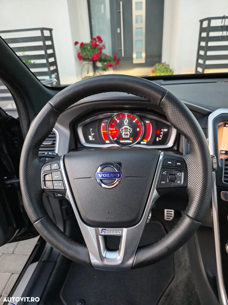 Volvo XC 60 - 21