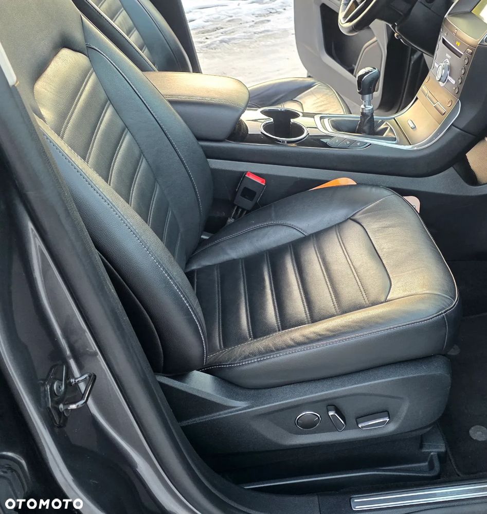 Ford Galaxy 2.0 TDCi Titanium - 18