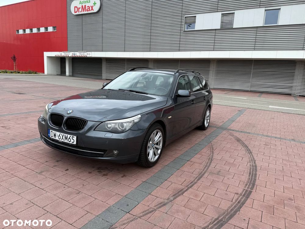 BMW Seria 5 525d xDrive - 1