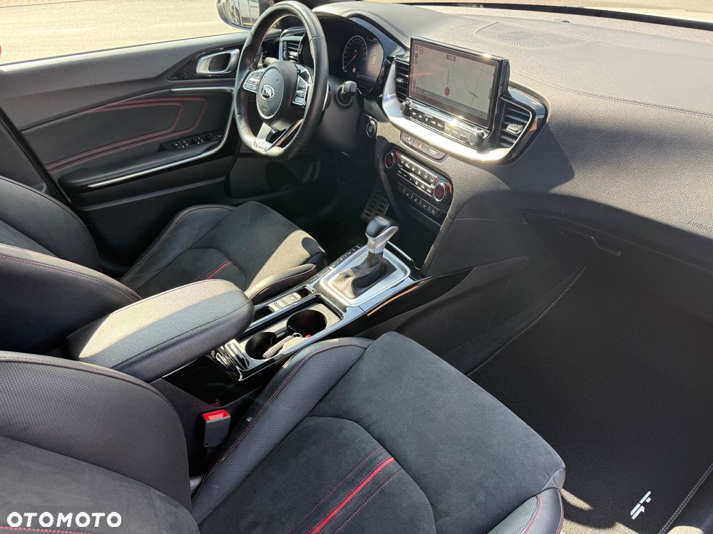 Kia Ceed 1.6 T-GDI DCT7 OPF GT - 8