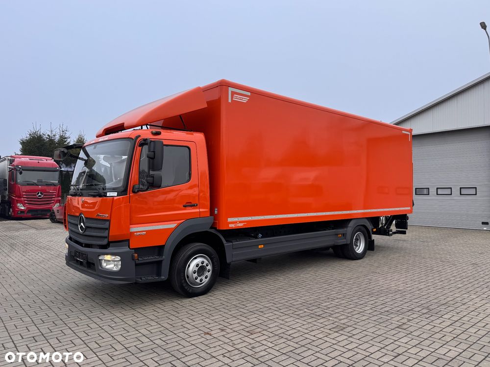 Mercedes-Benz ATEGO - 19