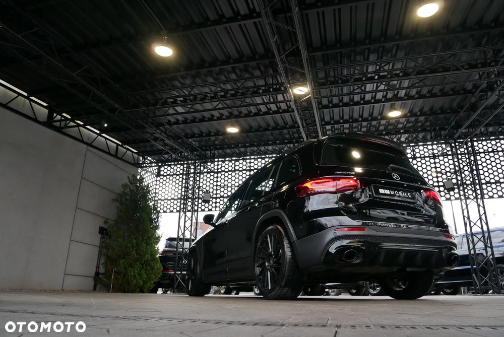 Mercedes-Benz GLB AMG 35 4Matic AMG Speedshift DCT 8G - 39
