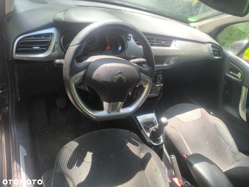 Citroën C3 1.6 HDi FAP Exclusive - 16