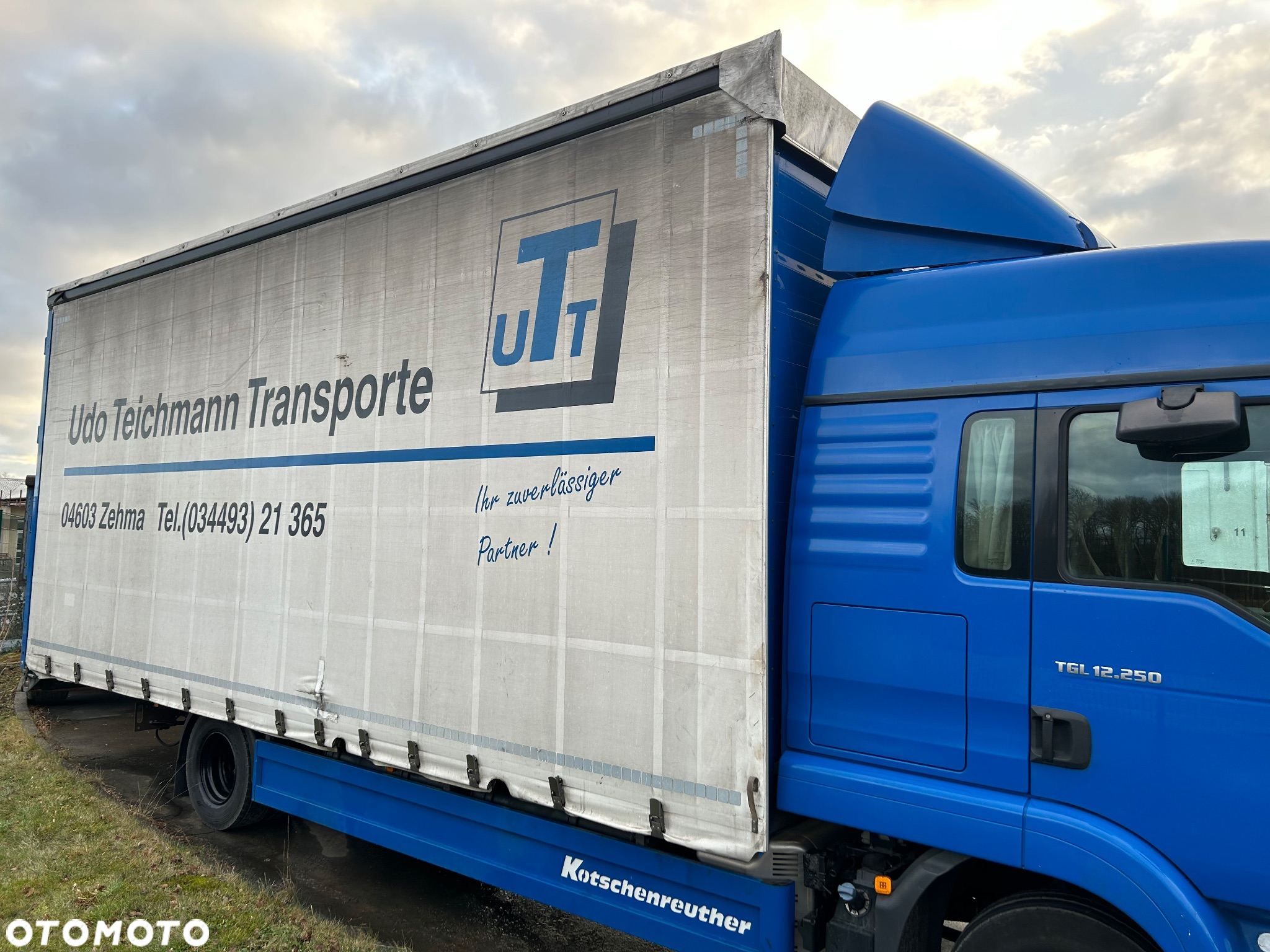 MAN TGL 12.250 cena za ZESTAW TANDEM UNIKAT przebieg z Niemiec MANUAL HAK / EURO 6 / przyczepa zestaw jumbo / opony 80% - 21