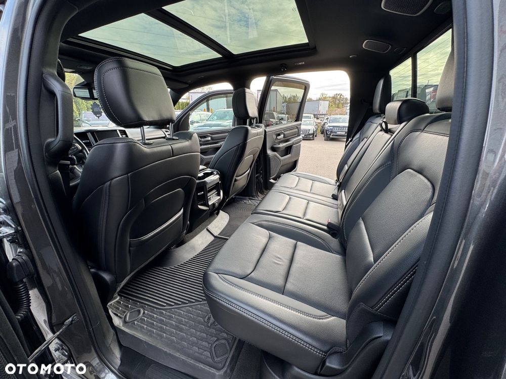 RAM 1500 5.7 Quad Cab Laramie - 16