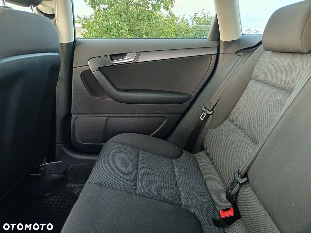 Audi A3 Sportback 1.6 TDI DPF Ambition - 28