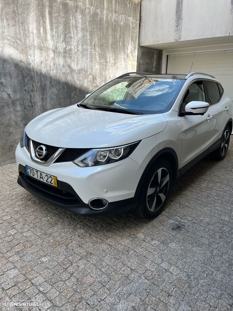 Nissan Qashqai 1.5 dCi N-Connecta - 1