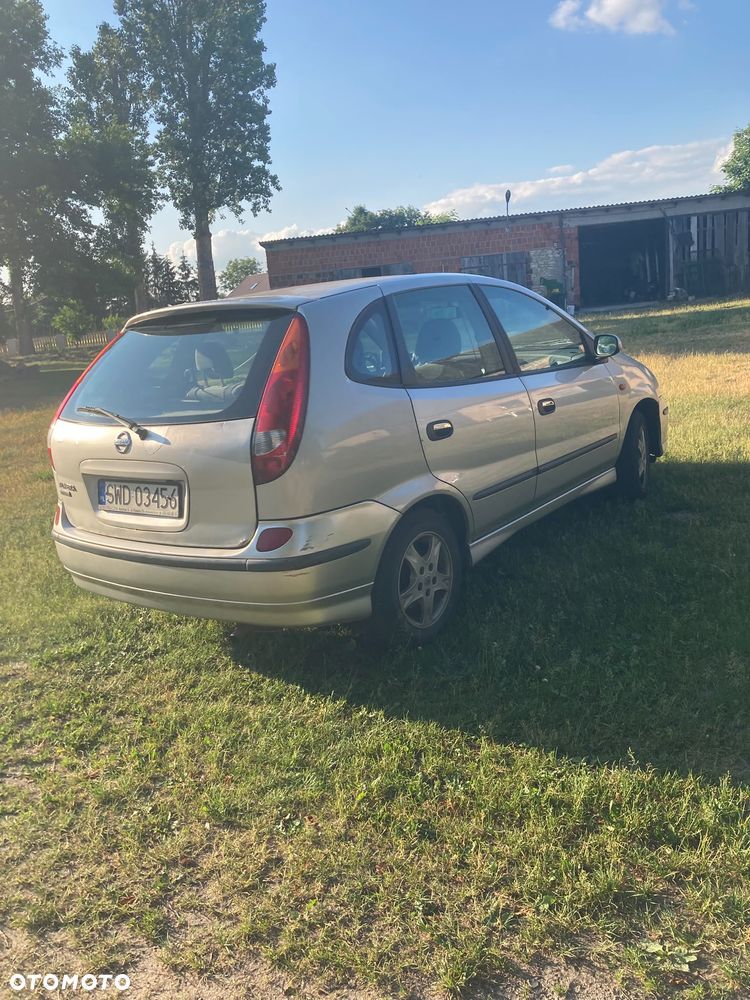 Nissan Almera - 5