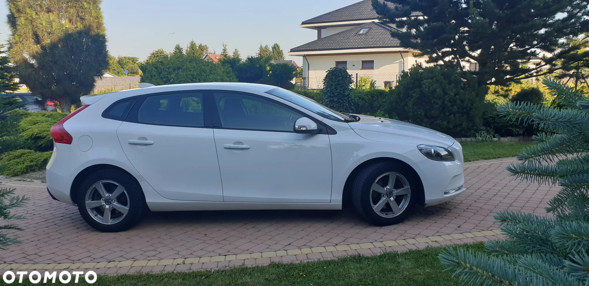 Volvo V40 T4 Summum - 3