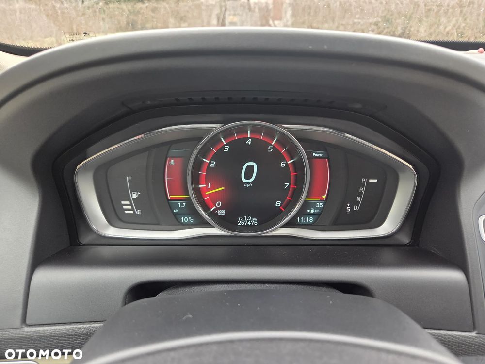 Volvo XC 60 T6 AWD Momentum - 15