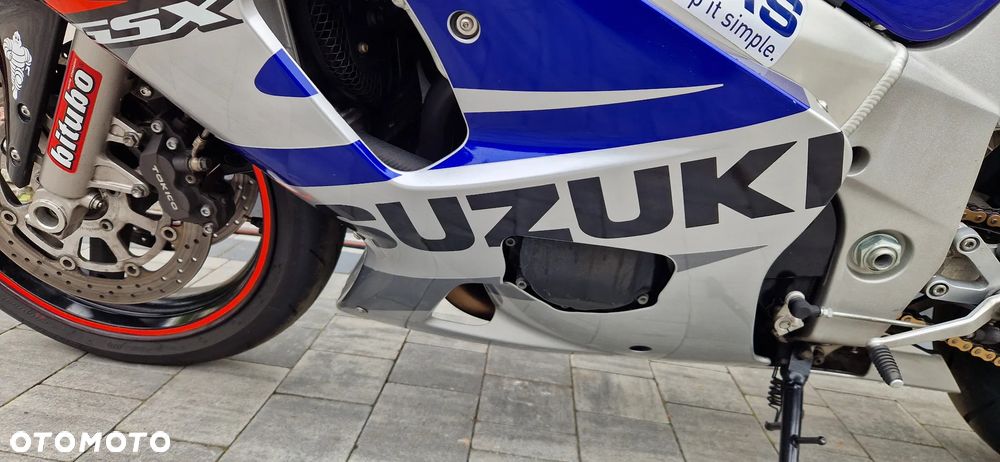 Suzuki GSX-R - 15