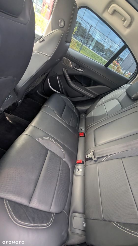 Jaguar I-Pace EV400 AWD S - 11