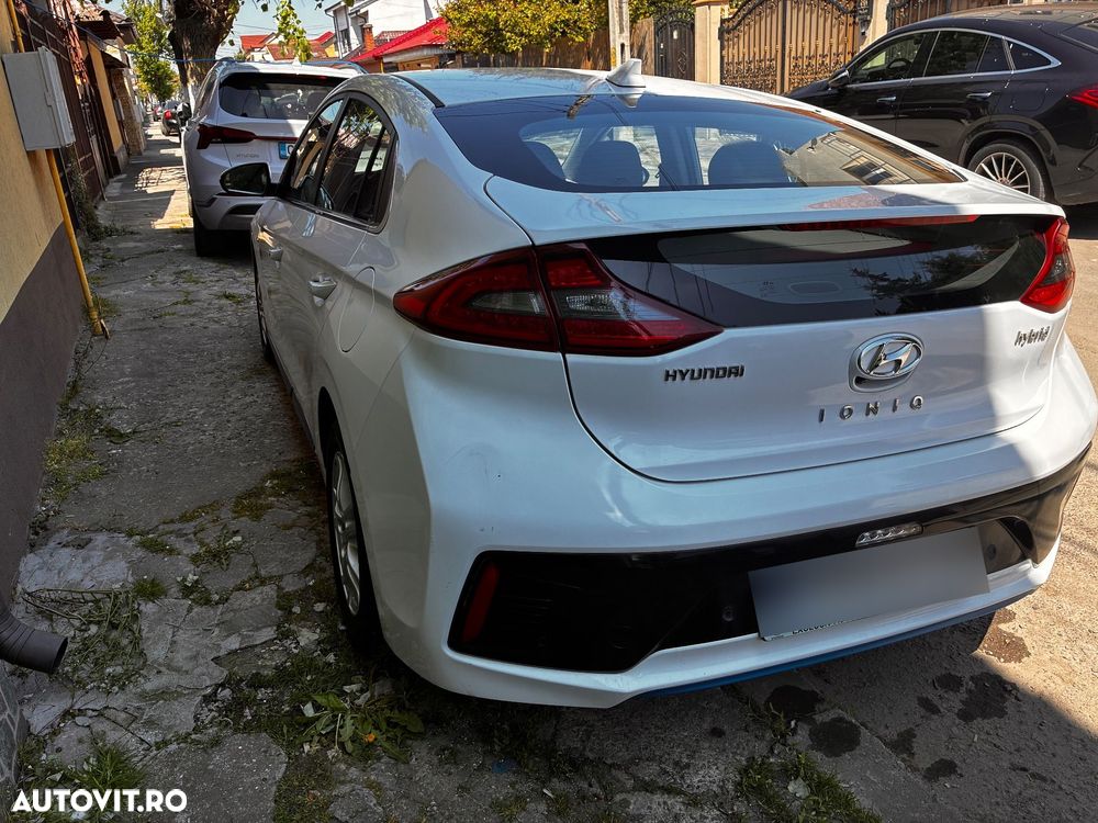Hyundai IONIQ - 2