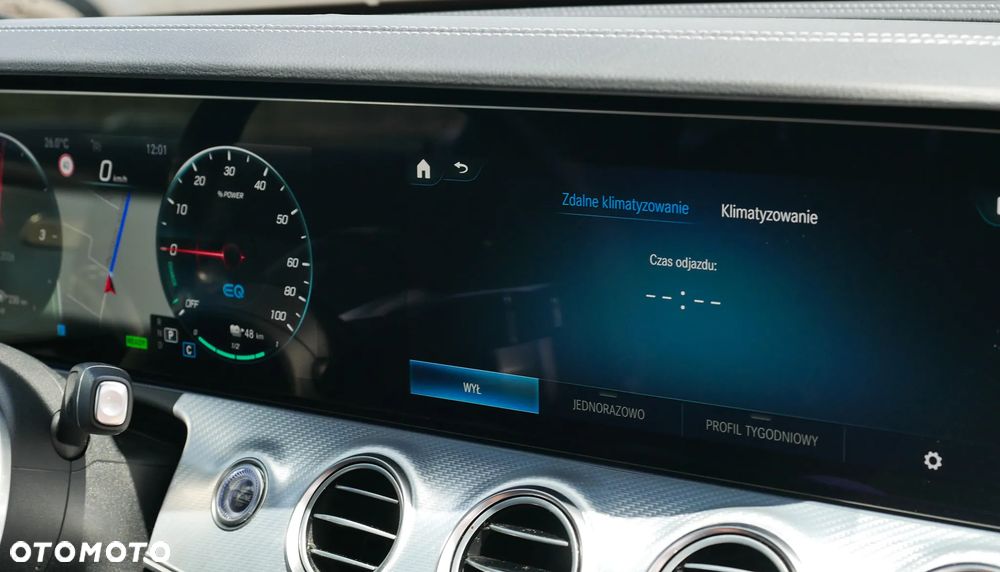 Mercedes-Benz Klasa E 300 de 4Matic 9G-TRONIC AMG Line - 25