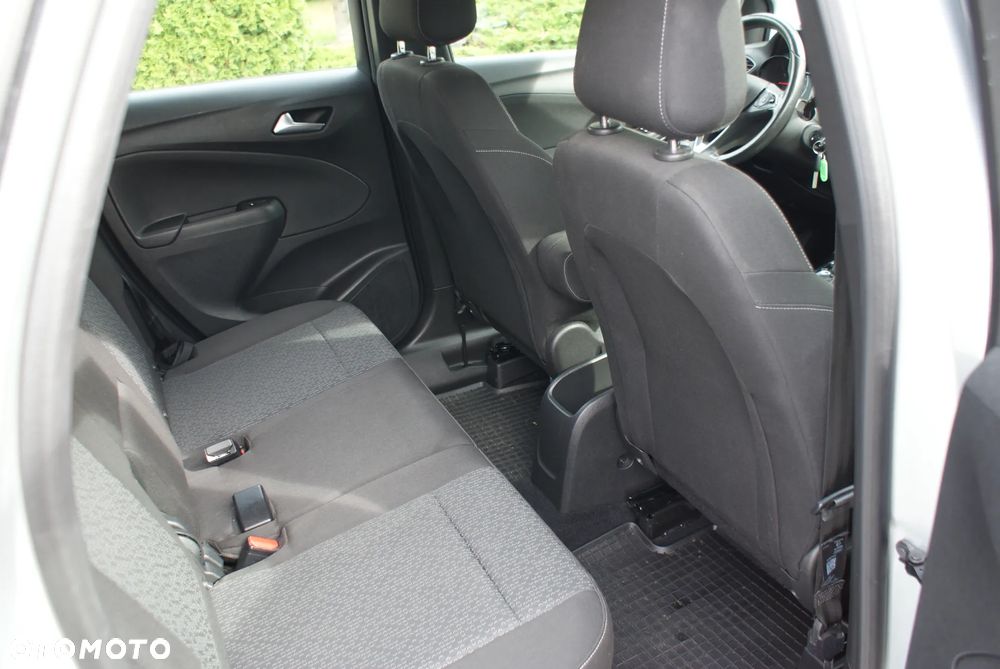 Opel Crossland X - 15