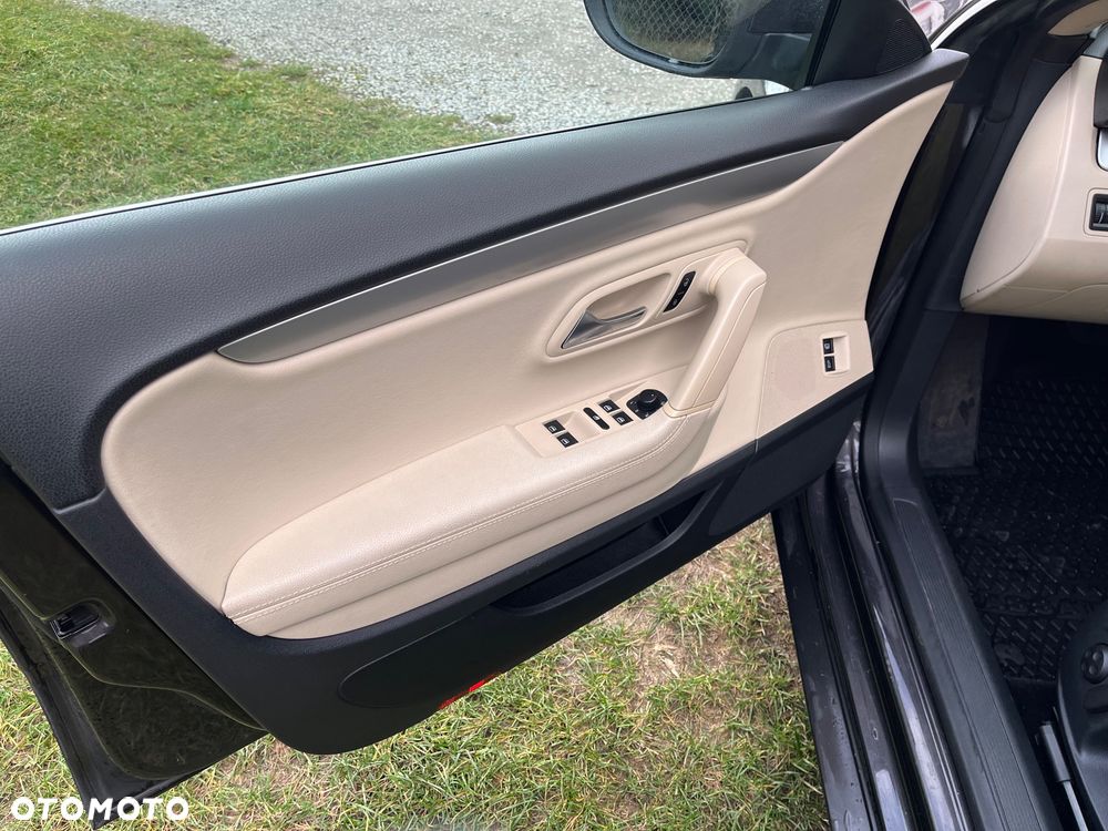 Volkswagen Passat CC 2.0 TDI BlueMotion Technology DSG - 12