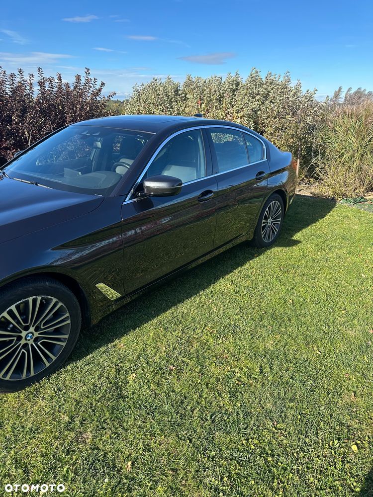 BMW Seria 5 540i xDrive Sport Line - 10