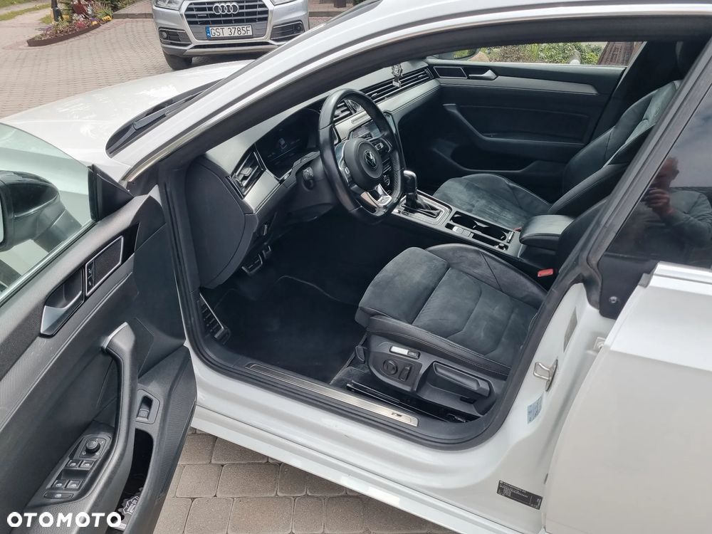 Volkswagen Arteon 2.0 TDI Bi-Turbo SCR 4Mot R-Line DSG - 13