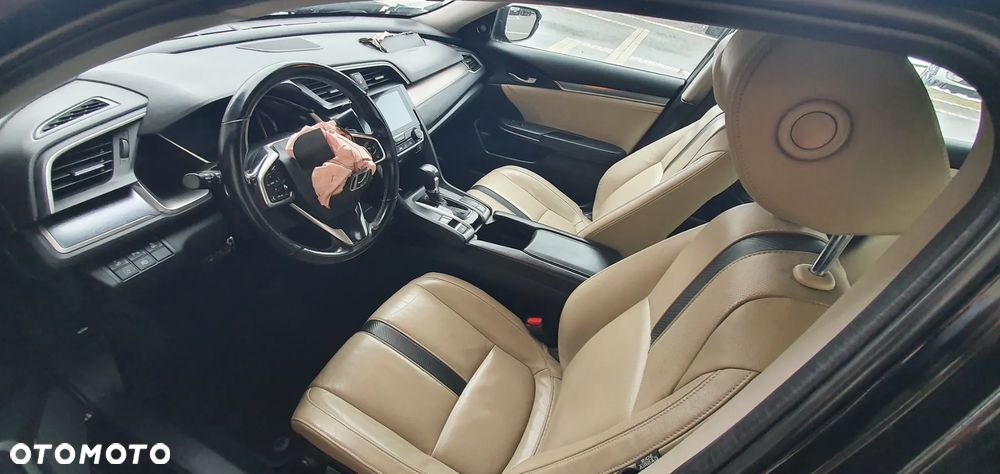 Honda Civic 1.5 T Prestige (Navi) - 12