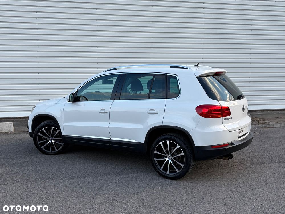 Volkswagen Tiguan 2.0 TSI 4Mot Sport&Style DSG - 2