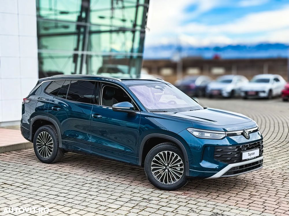 Volkswagen Tayron 1.5 TSI DSG PHEV Life - 4