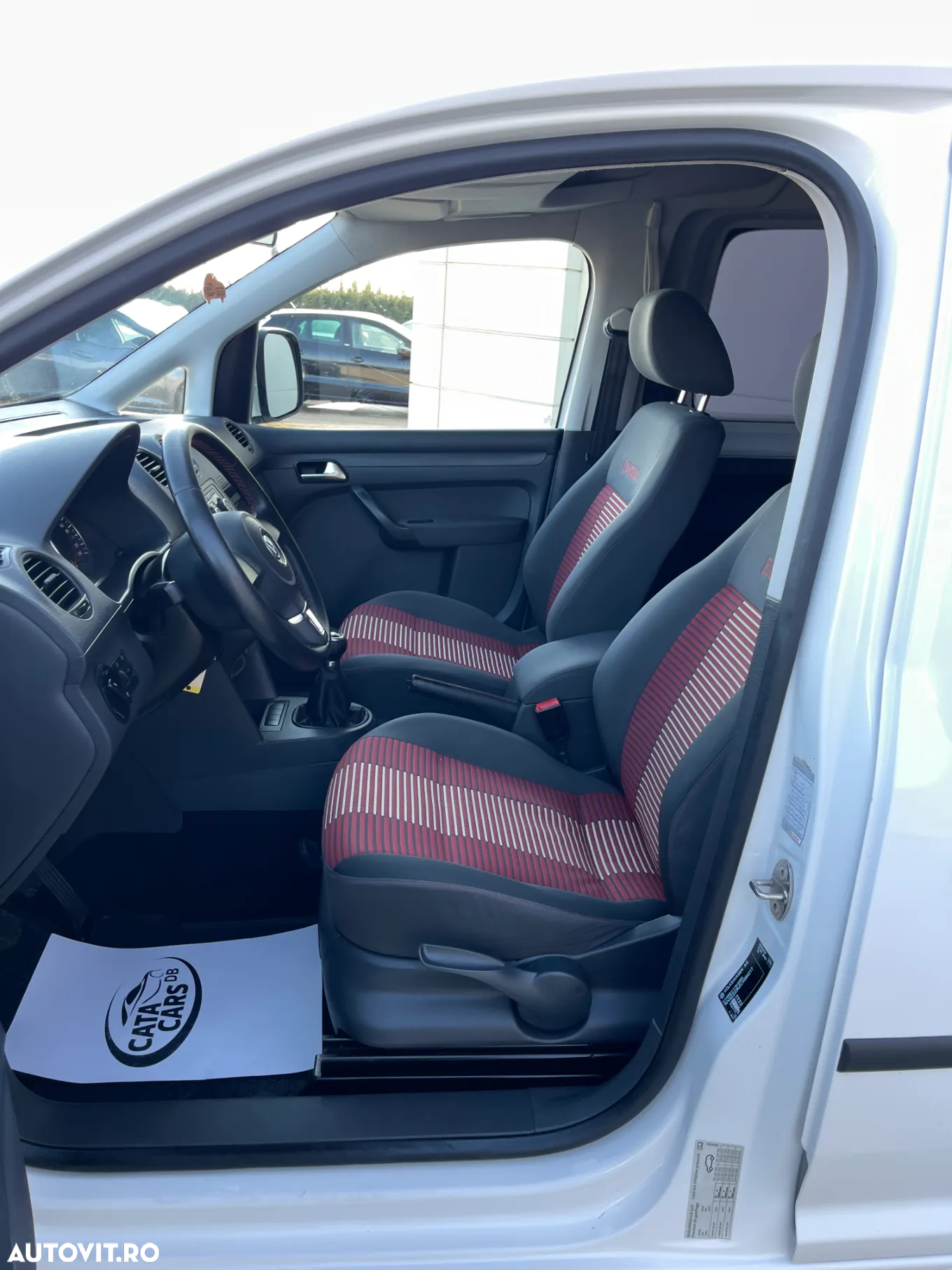 Volkswagen Caddy Maxi 2.0 TDI 4Motion Trendline - 28