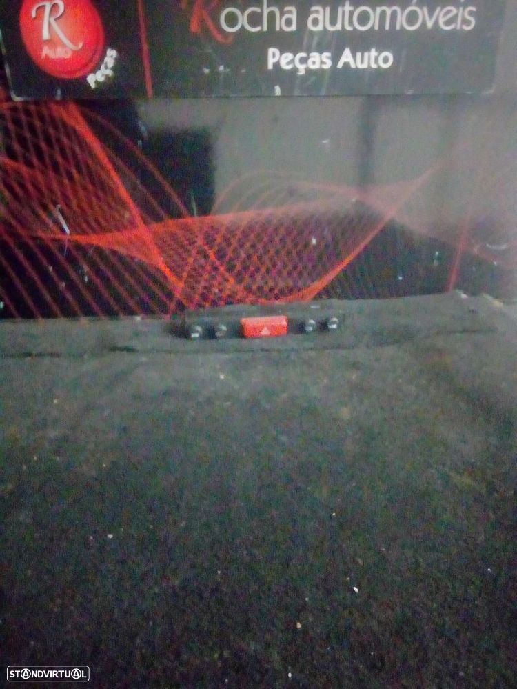 4 Piscas Alfa Romeo 147 (937_) - 1