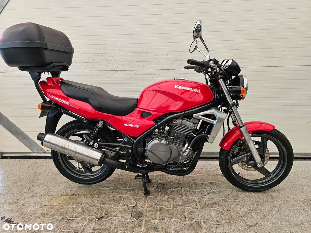 Kawasaki ER - 2