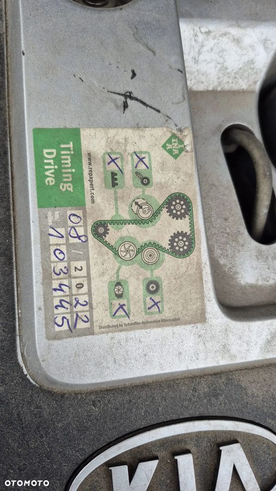 Kia Carens 2.0 CRDi EX - 15