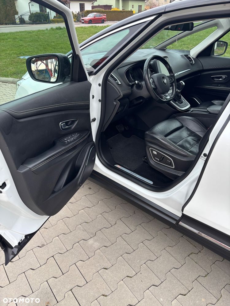 Renault Scenic 1.6 dCi Bose EDC - 19