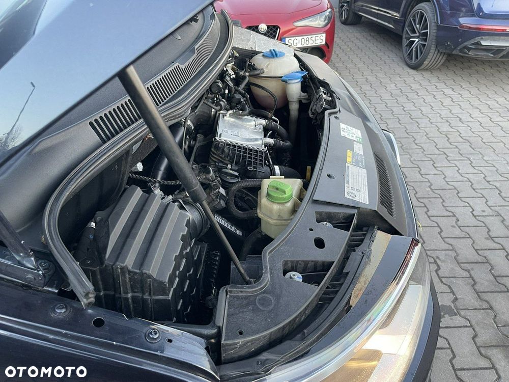 Volkswagen Caravelle 2.0 TDI L2 Highline DSG - 14