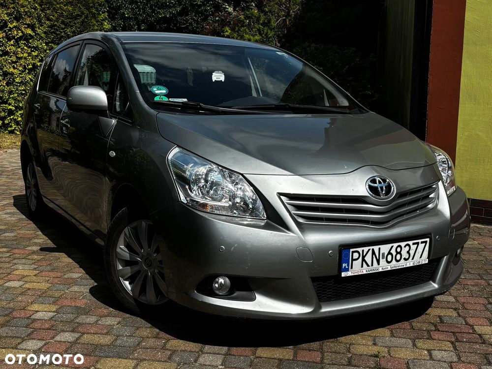 Toyota Verso 2.0 D-4D - 7