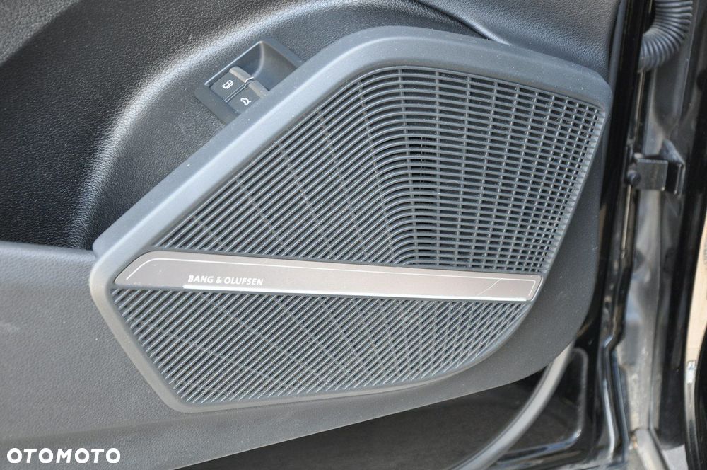 Audi Q5 50 TFSI e Quattro S Line S tronic - 10