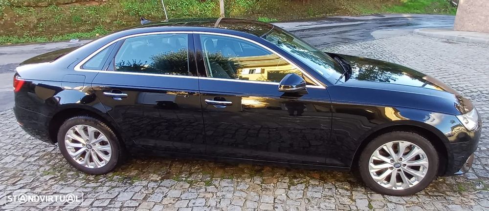 Audi A4 2.0 TDI Advance - 15