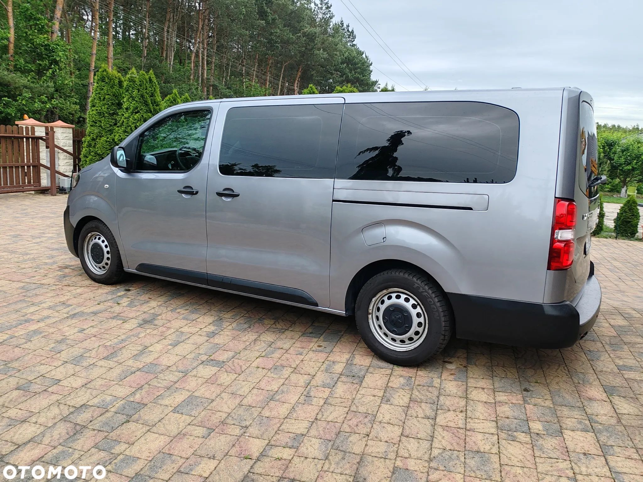 Peugeot Expert Kombi 1.5 BlueHDi Long 2,8t - 1