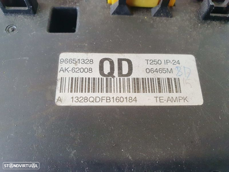 Caixa Fusiveis Chevrolet Aveo / Kalos Hatchback (T200) - 3