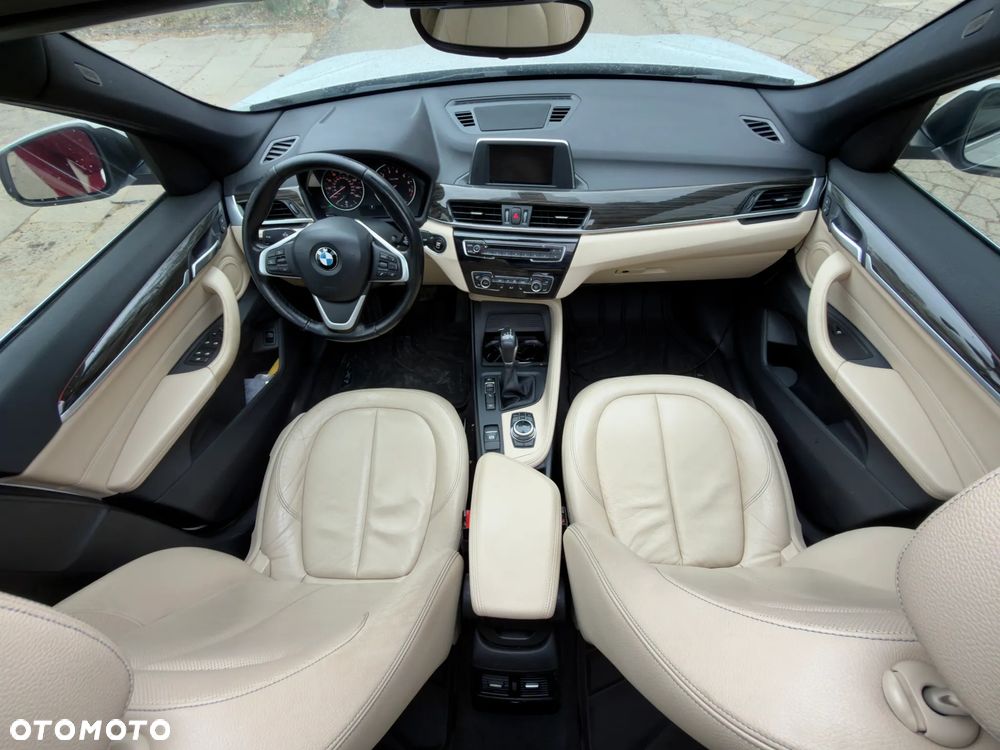 BMW X1 xDrive25i xLine - 5