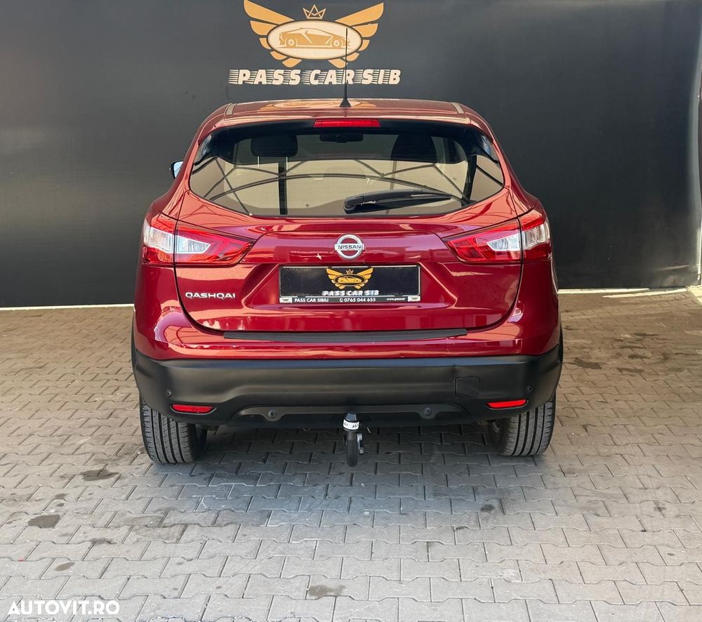 Nissan Qashqai 1.6 DCI ALL-MODE 4x4i ACENTA - 9
