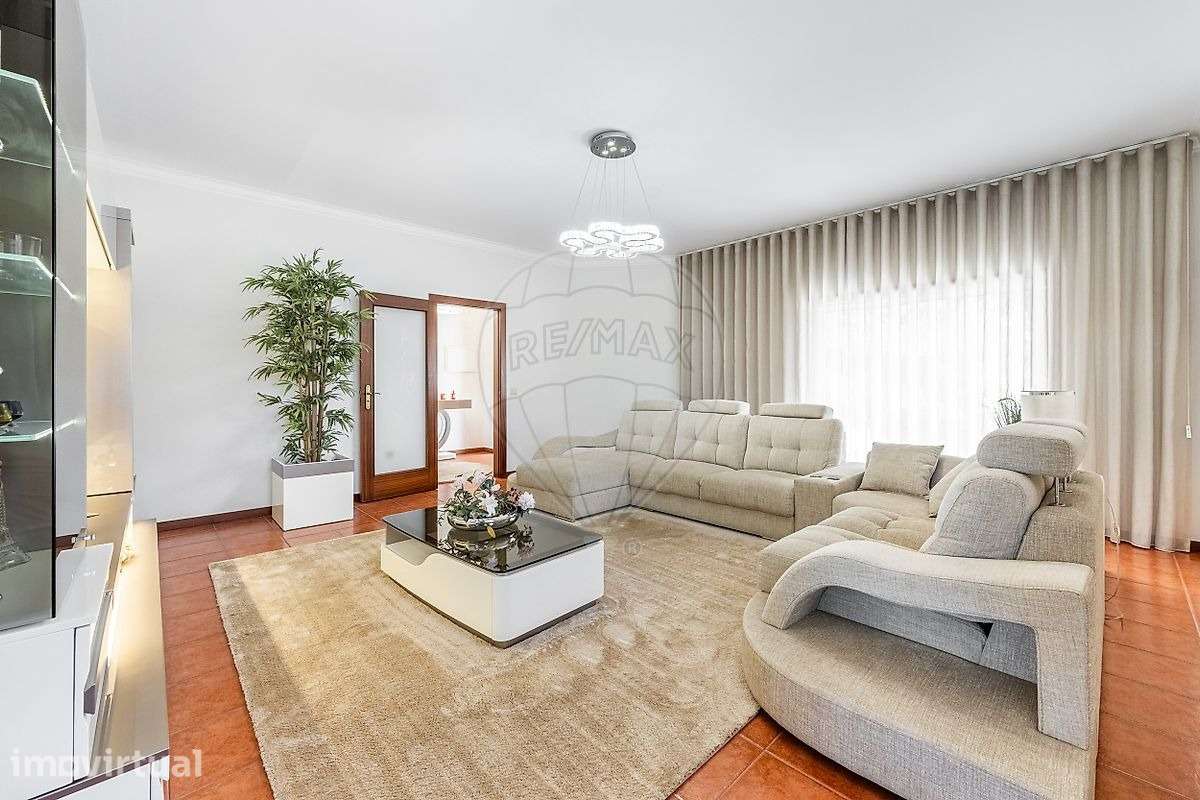 Moradia T4 Térrea em Felgueiras - Grande imagem: 2/41