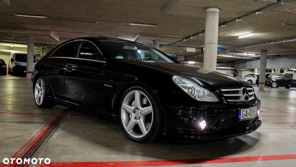 Mercedes-Benz CLS 63 AMG 7G-TRONIC - 12