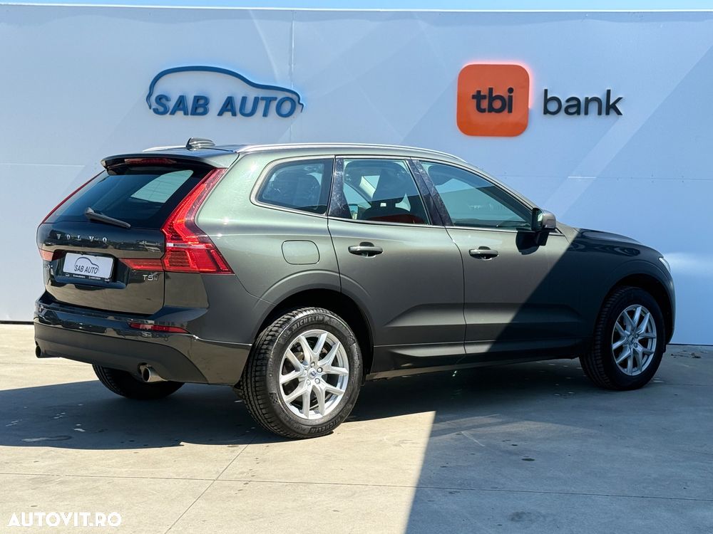 Volvo XC 60 T5 AWD Geartronic Momentum - 22