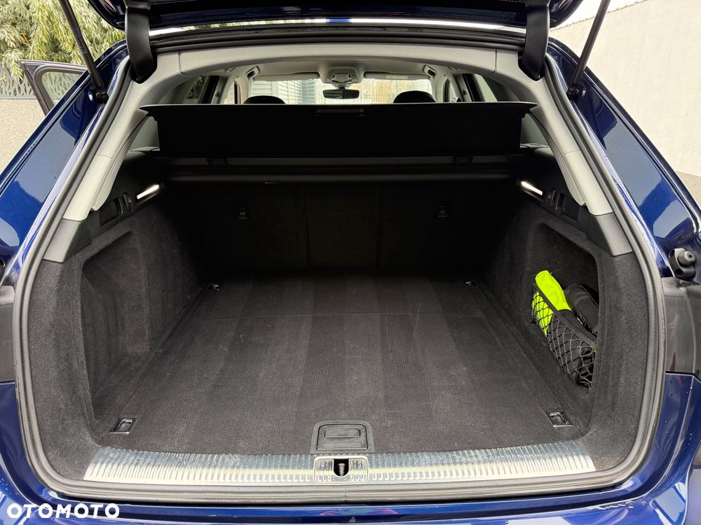 Audi A4 Avant 30 TDI S tronic sport - 39