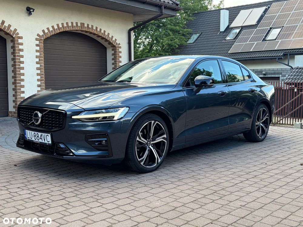 Volvo S60 B5 B AWD Ultimate Dark - 1