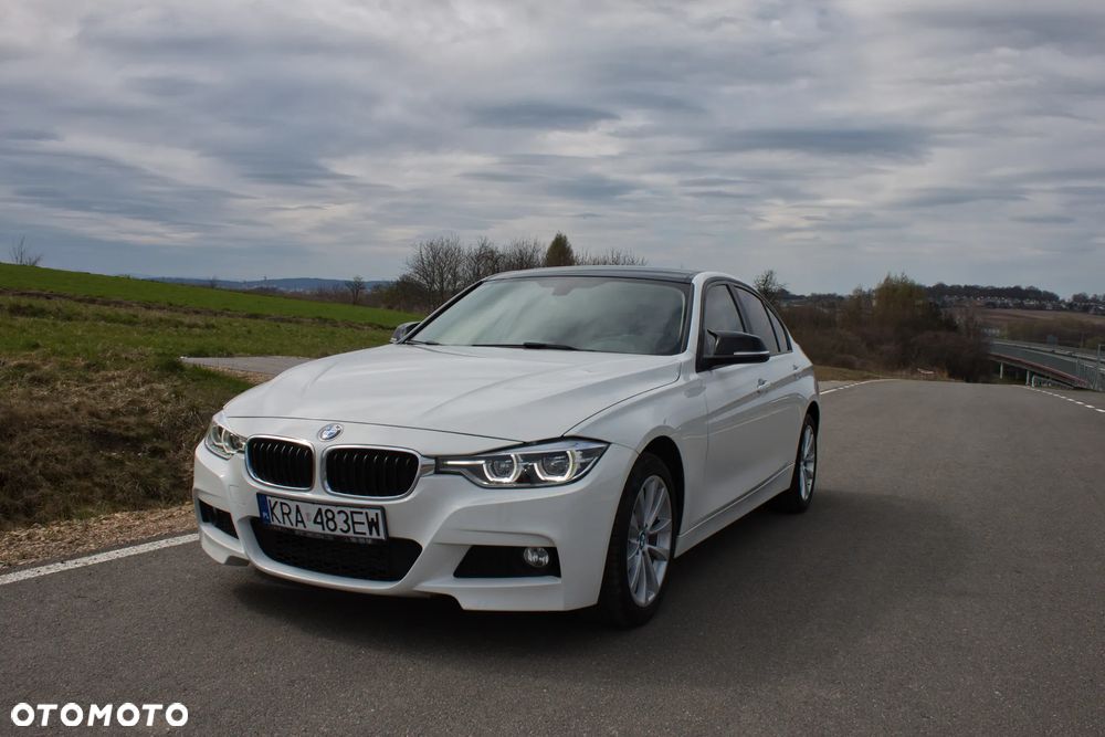 BMW Seria 3 320i xDrive Edition Luxury Line Purity - 1