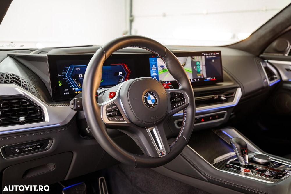 BMW XM 50e - 24