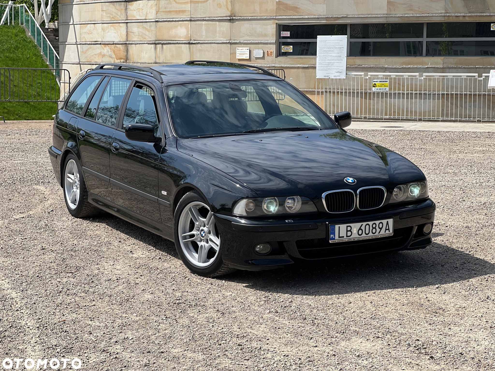 BMW Seria 5 525d - 2