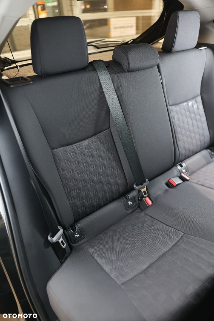 Toyota Yaris - 18
