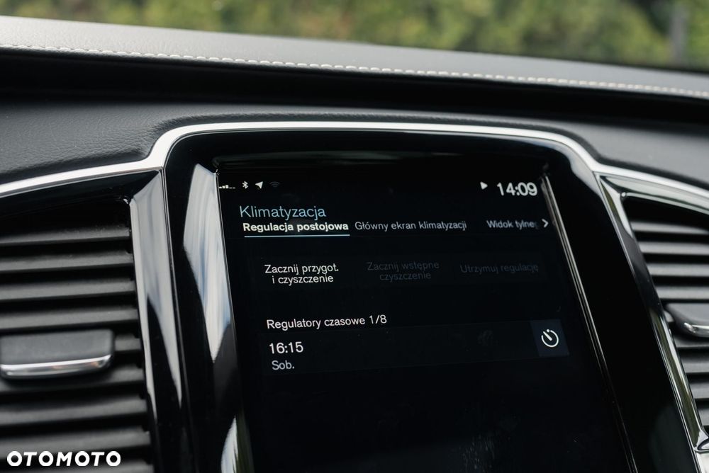 Volvo XC 90 B5 D AWD R-Design - 34