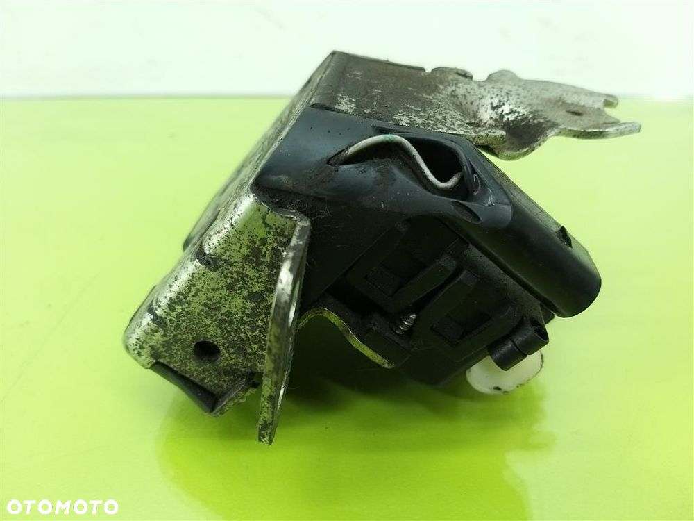 Zamek klapy tylnej Smart Forfour  I 2004-2006 MR959189 - 2